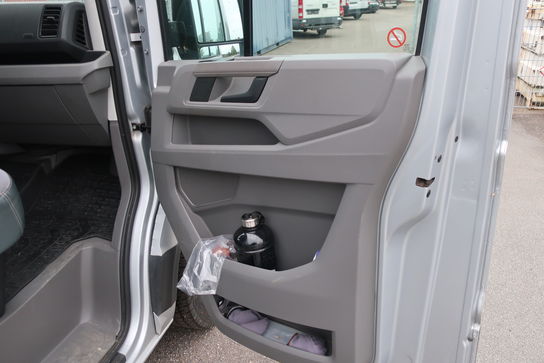 Varebil VOLKSWAGEN Crafter 2.0 Tdi Scr 177 Kassevogn