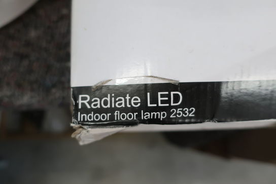 Gulvlampe Radiate LED 