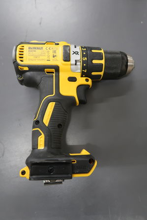 Akku-skruemaskine DEWALT DCD790