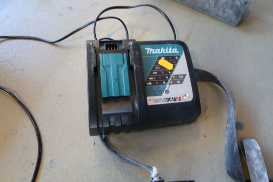 2 stk. Poleringsmaskiner MAKITA samt 2 stk. Batterier og 1 lader