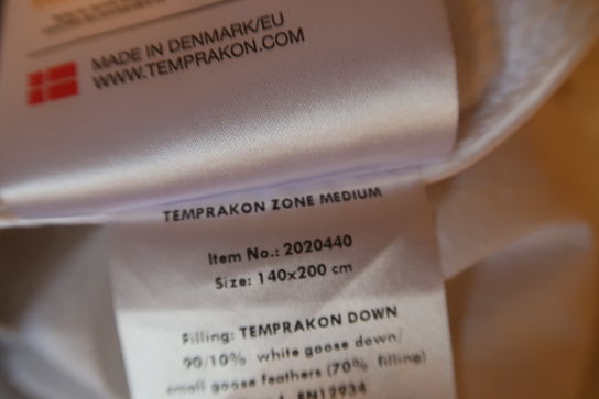 Dyne TEMPRAKON Medium med sengelinned EMOQ White Sense