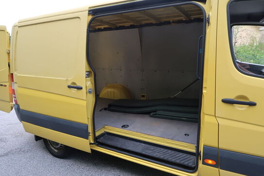 Varebil MERCEDES SPRINTER 216 CDI