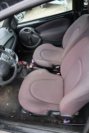 Personbil FORD KA 1,3  (momsfri)