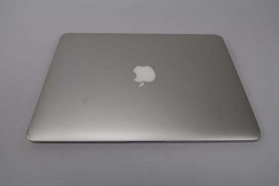 Macbook Air 2015 13.3" i5 5250U 1,6 Ghz (Early 2015)