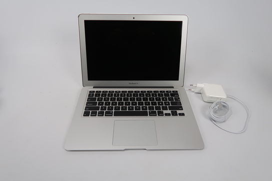 Macbook Air 2015 13.3" i5 5250U 1,6 Ghz (Early 2015)