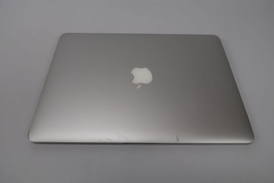 Macbook Air 2015 13.3" i5 5250U 1,6 Ghz (Early 2015)