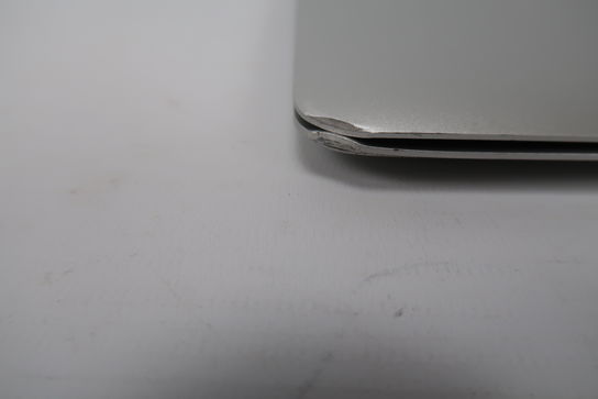 Macbook Air 2015 13.3" i5 5250U 1,6 Ghz (Early 2015)