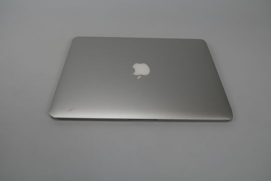 Macbook Air 2015 13.3" i5 5250U 1,6 Ghz (Early 2015)