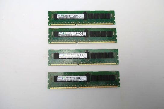 4 stk. 8 GB DDR3 server RAM