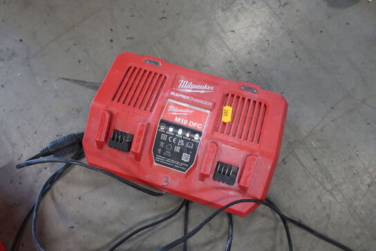 Lader MILWAUKEE, lader HILTI samt batterier HILTI