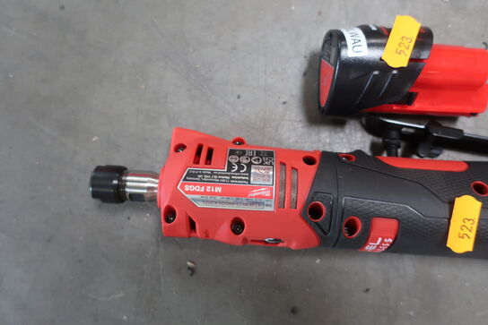 Akku ligesliber MILWAUKEE M12 FDGS med 2 stk. batterier