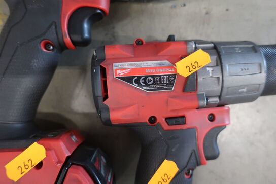 2 stk. akku bore/skruemaskine MILWAUKEE M18 ONEPD2 med 2 stk. batterier