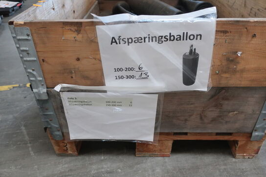 Palle med afspærringsballoner