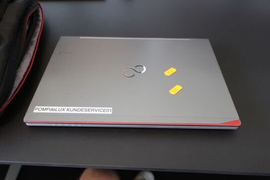 Bærbarcomputer FUJITSU SIEMENS Lifebook U745 Series