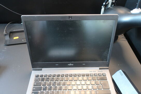 Bærbarcomputer FUJITSU SIEMENS Lifebook U745 Series