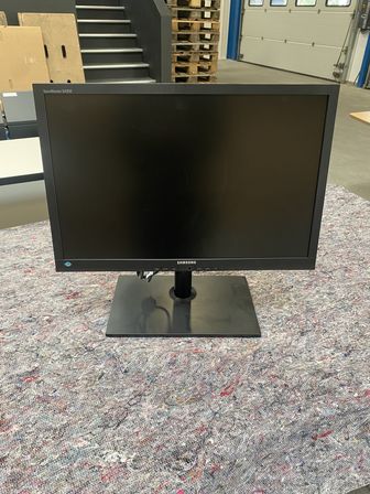 2 stk. monitor 24" SAMSUNG