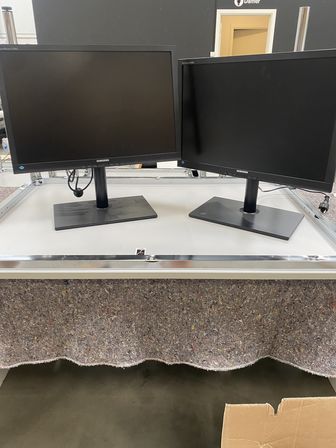 2 stk. monitor 24" SAMSUNG