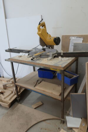 Kap-/geringssav DEWALT DW707