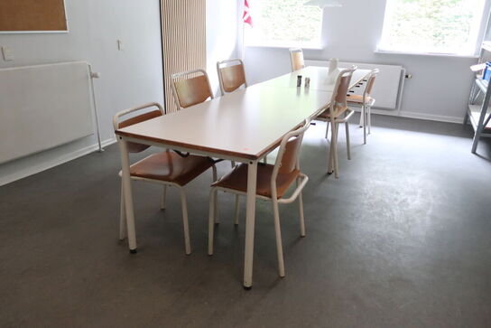 2 stk. borde samt 7 stk. stole 
