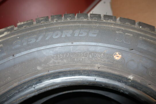 8 stk. dæk MICHELIN 215/70R15C