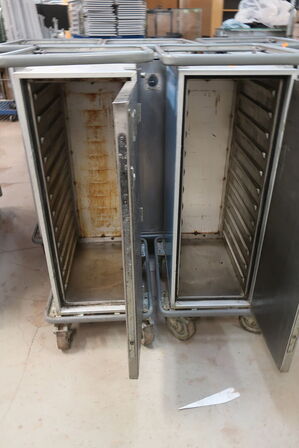 5 stk. varmeskabe STANDARDBOX AB SDX 