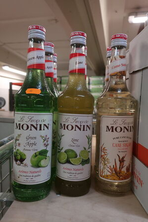 38 fl. sirup LE SIRUP DE MONIN 70 cl.