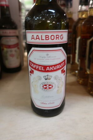 6 fl. snaps AALBORG TAFFEL AKVAVIT 70 cl.