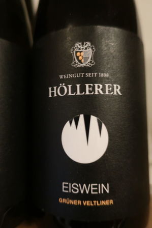 7 flasker rødvin HÖLLERER eiswein