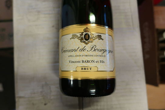 5 flasker champagne VINCENT BARON ET FILS cremant de bourgogne