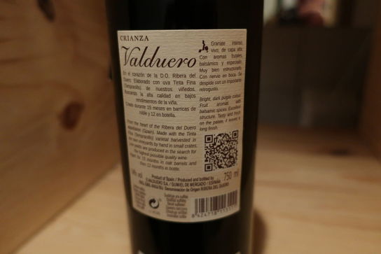 6 flasker rødvin VALDUERO crianza ribera del duero