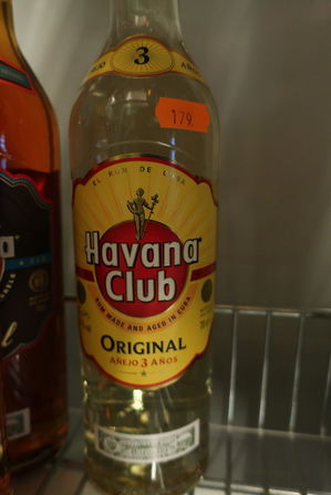 7 flasker spiritus vodka og rom ABSOLUT OG HAVANA CLUB