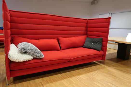 Stillesofa VITRA