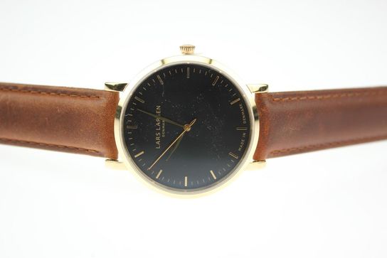 Herreur LARS LARSEN 40 mm.(384P37)