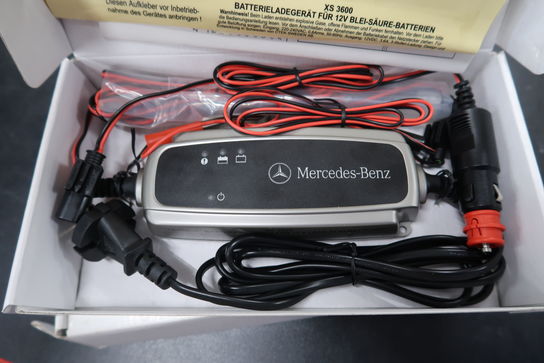 2 stk. batteriladere MERCEDES-BENZ