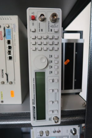 Programmable Synthesizer ROHDE & SCHWARZ HM8135