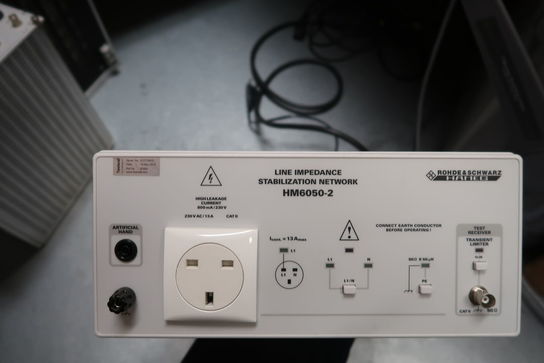 Line Impedance Stabilisation Network ROHDE & SCHWARZ HM6050-2