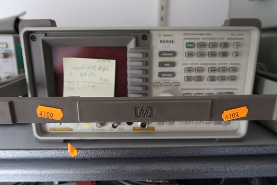 Spectrum Analyzer AGILENT 8594E