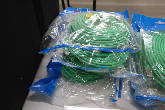 Diverse ethernet kabler 20 meter CAT 6 samt 2 meter CAT 6