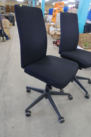 2 pcs. Office chairs