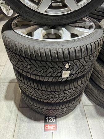 4 stk. Alufælge 18" med Dunlop 225/40R18 vinterdæk