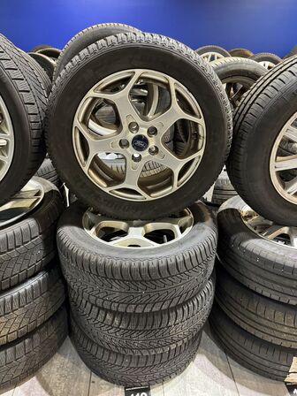 4 stk. Ford Alufælge 16" med Goodyear 215/55R16 dæk