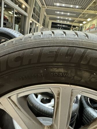 4 stk. Ford Alufælge 17" med Michelin 235/55R17 dæk