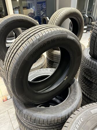 4 stk. Vinterdæk Contiental 225/60R16