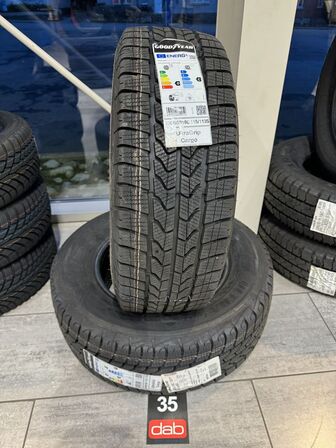 2 stk. Goodyear UltraGrip Cargo 235/65 R16 115 S Vinterdæk