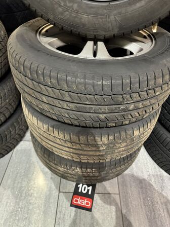 4 stk. Ford Alufælge 16" med Michelin 215/60R16 dæk