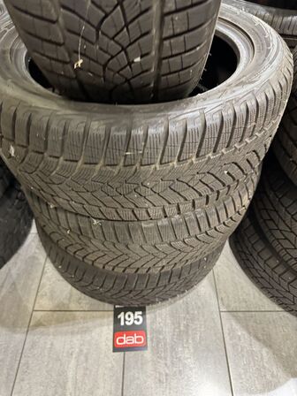 4 stk. Vinterdæk Goodyear 235/50R18