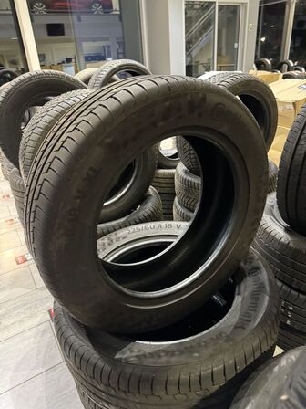 4 stk. Vinterdæk Contiental 225/60R18