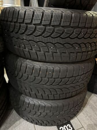 4 stk. Vinterdæk Bridgestone 205/50R17