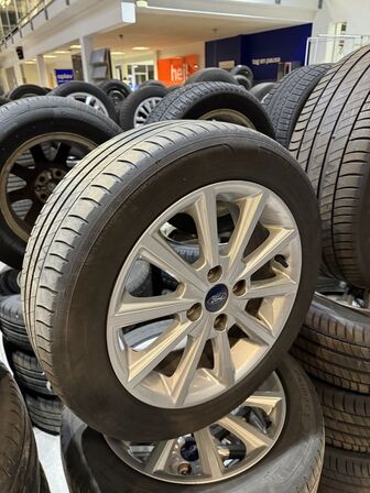 4 stk. Ford Alufælge 16" med Michelin 195/55R16 dæk