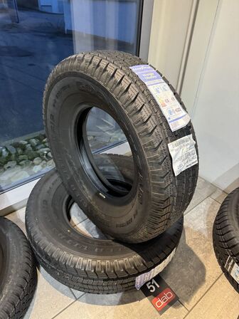 2 stk. Goodyear  Wrangler UltraGrip  235/75R15 105T 